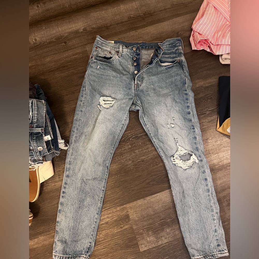 Men's Blue Distressed Jeans